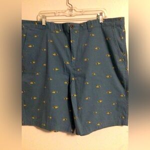 Magellan outdoors men’s blue flat front size 42W fishing camping casual shorts